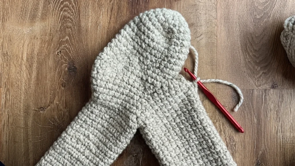 Basic Crochet Stocking - Free Pattern - crochet detail