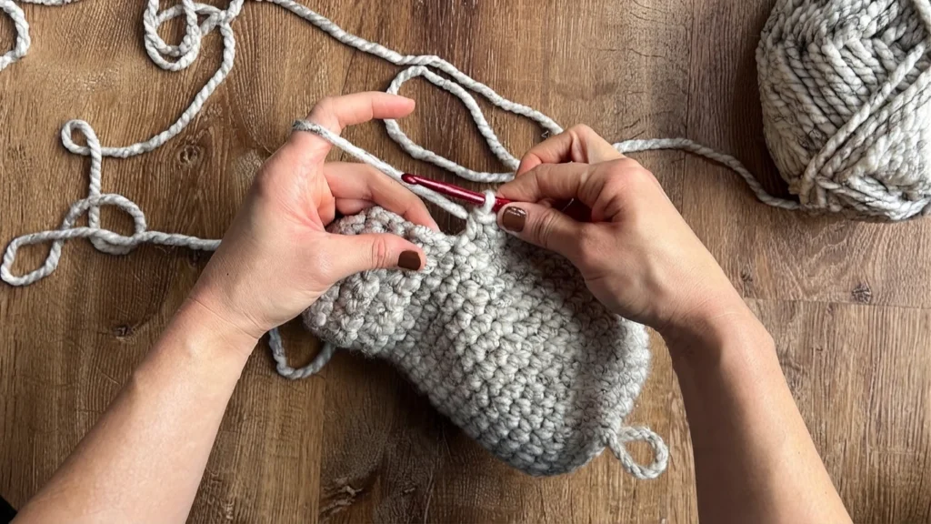 Basic Crochet Stocking - Free Pattern - crochet detail