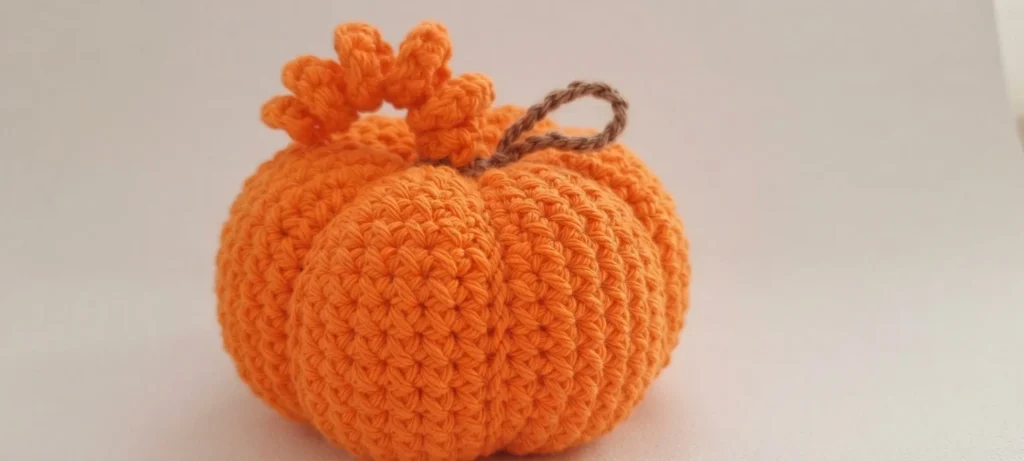 Pumpkin Worry Worm Crochet Pattern: (Trick Or Treat Gifts For Halloween) - crochet detail