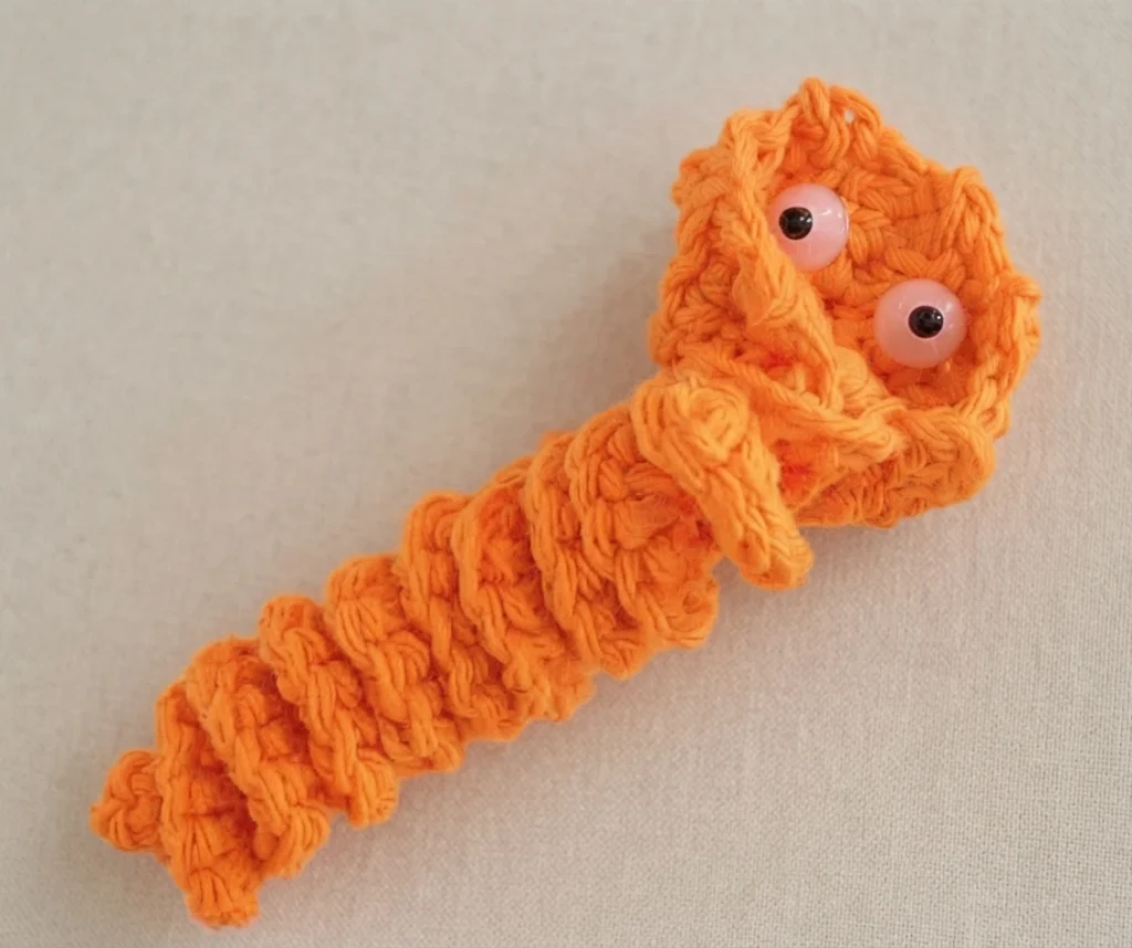 Pumpkin Worry Worm Crochet Pattern: (Trick Or Treat Gifts For Halloween) - crochet detail